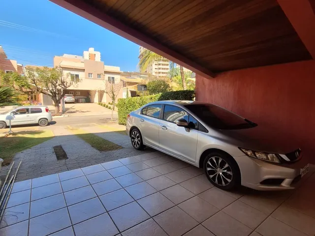 Casa com 440m² 3 quartos e 4 banheiros, à venda, no bairro Condomínio Village Taubaté em Taubaté