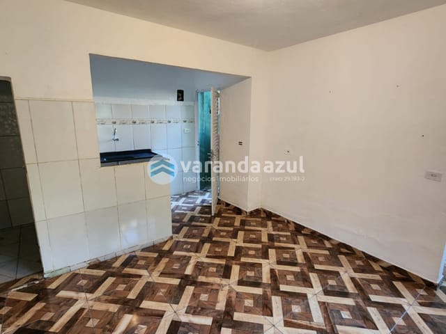 Casa 1 quarto e 1 banheiro, para alugar, no bairro Vila Paulista em Mogi das Cruzes