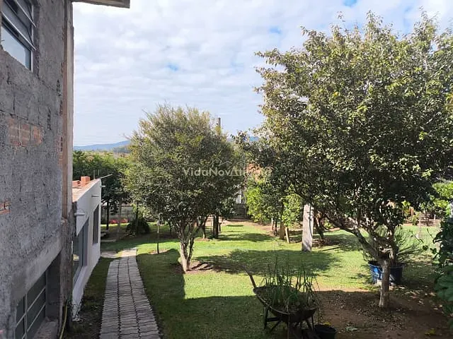 Casa 1 quarto e 3 banheiros, à venda, no bairro Jardim das Cerejeiras em Atibaia