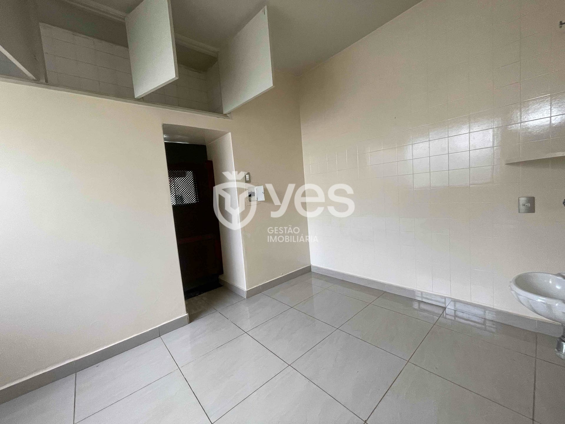 Casa à venda e aluguel com 4 quartos, 230m² - Foto 36
