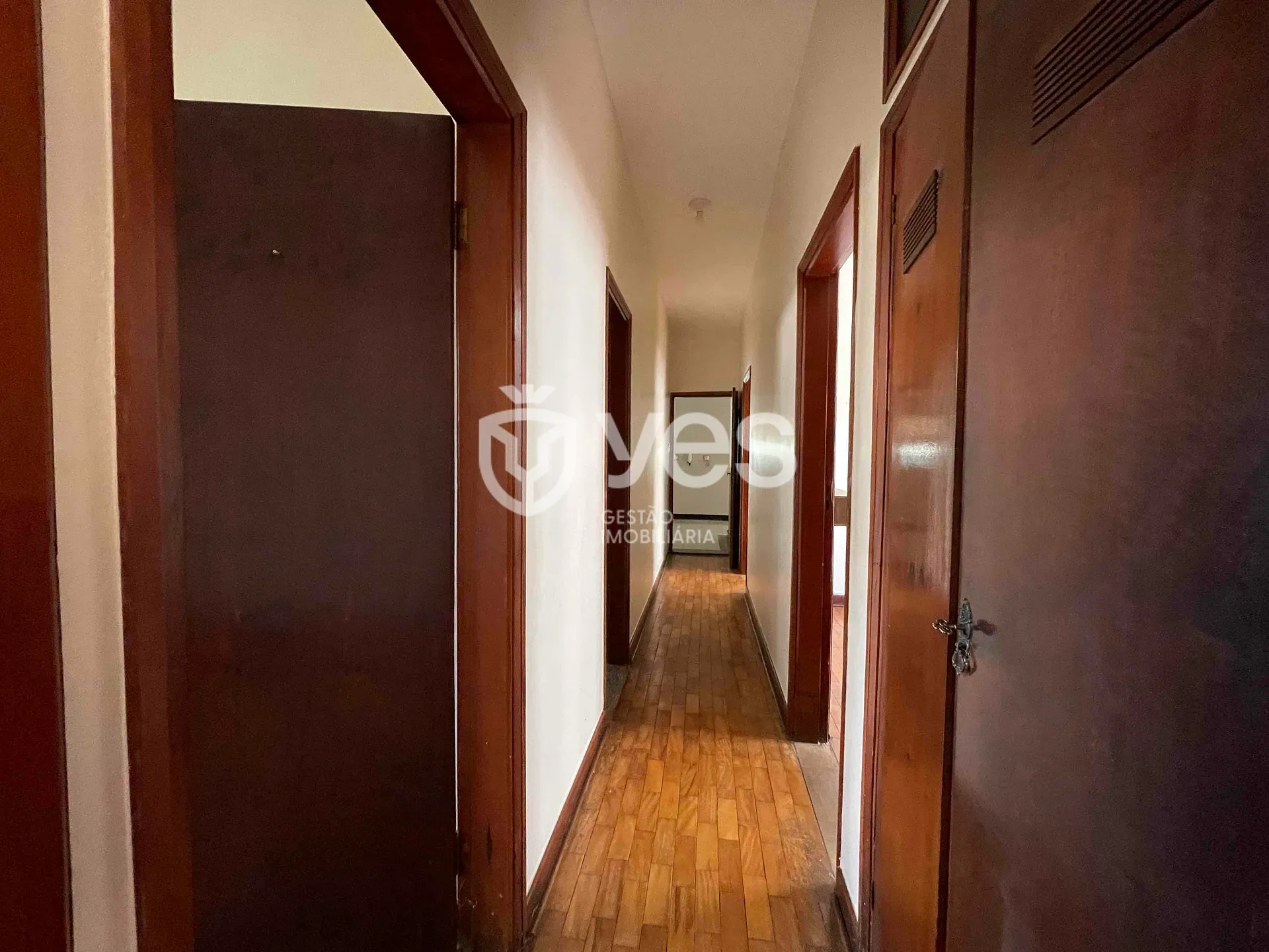 Casa, 4 quartos, 230 m² - Foto 6