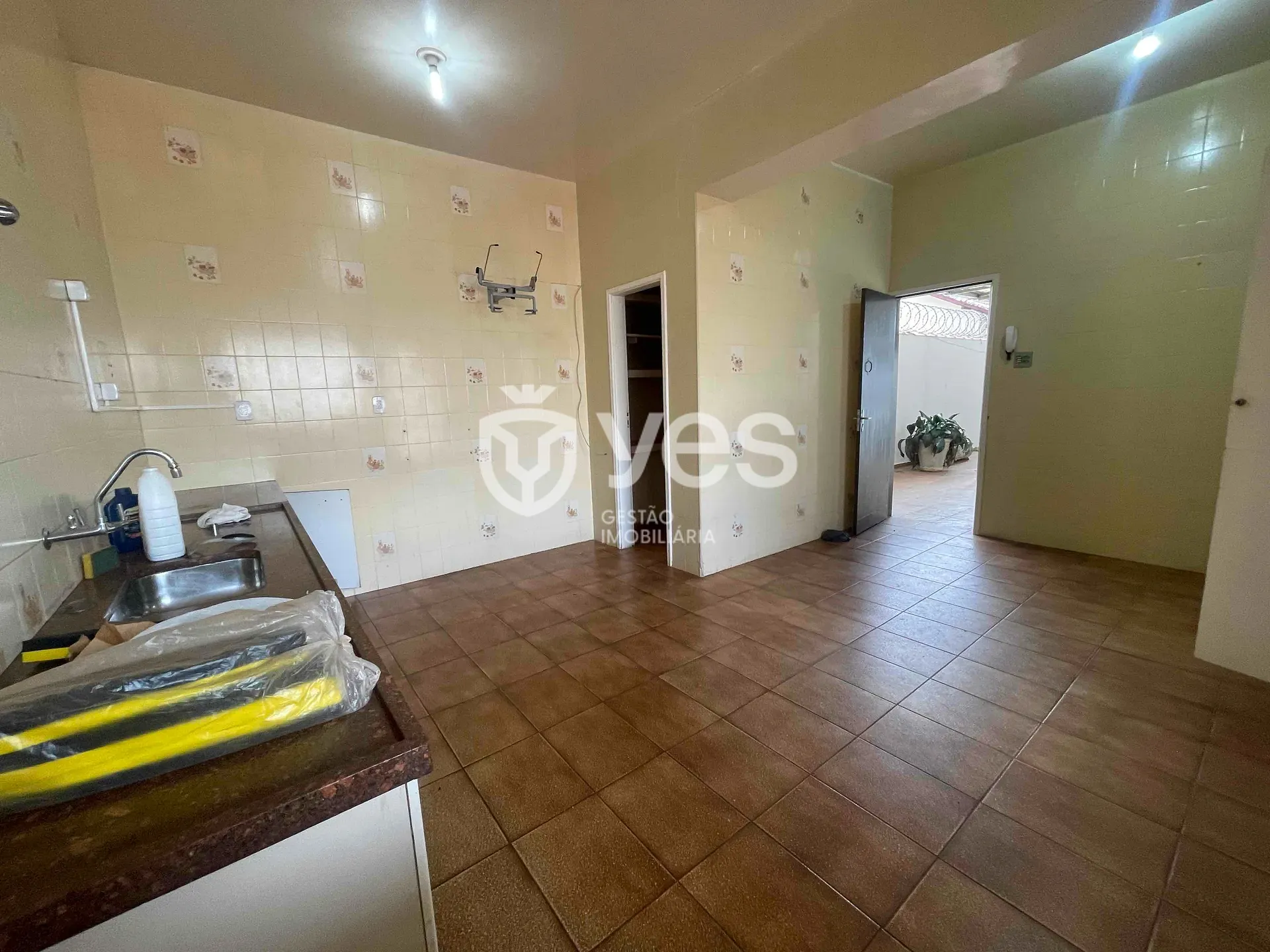 Casa, 4 quartos, 230 m² - Foto 37