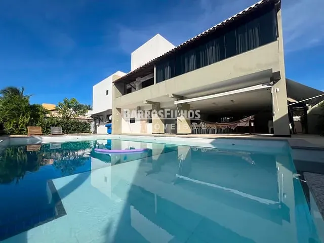 Casa com 800m² 8 quartos e 11 banheiros, à venda, no bairro Aruana em Aracaju
