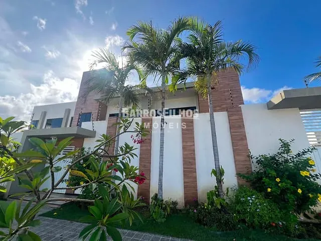Casa com 800m² 8 quartos e 11 banheiros, à venda, no bairro Aruana em Aracaju