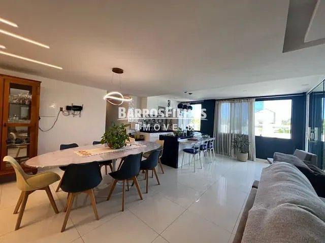 Casa com 800m² 8 quartos e 11 banheiros, à venda, no bairro Aruana em Aracaju