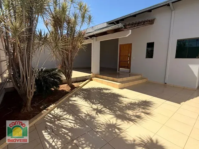 Casa com 360m² 3 quartos e 4 banheiros, para alugar, no bairro Jardim Europa I e II em Anápolis