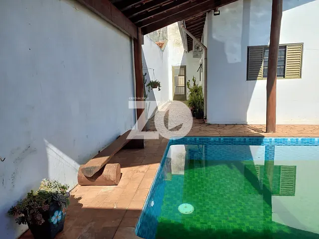 Casa com 363m² 3 quartos e 2 banheiros, à venda, no bairro Vila Nova Paulista em Bauru
