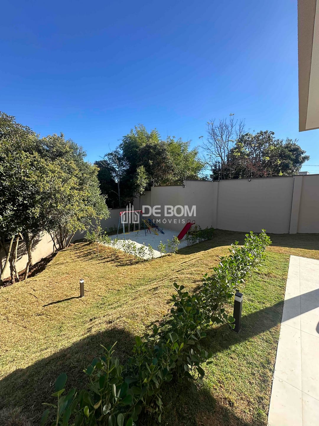 Casa à venda com 3 quartos, 138m² - Foto 42