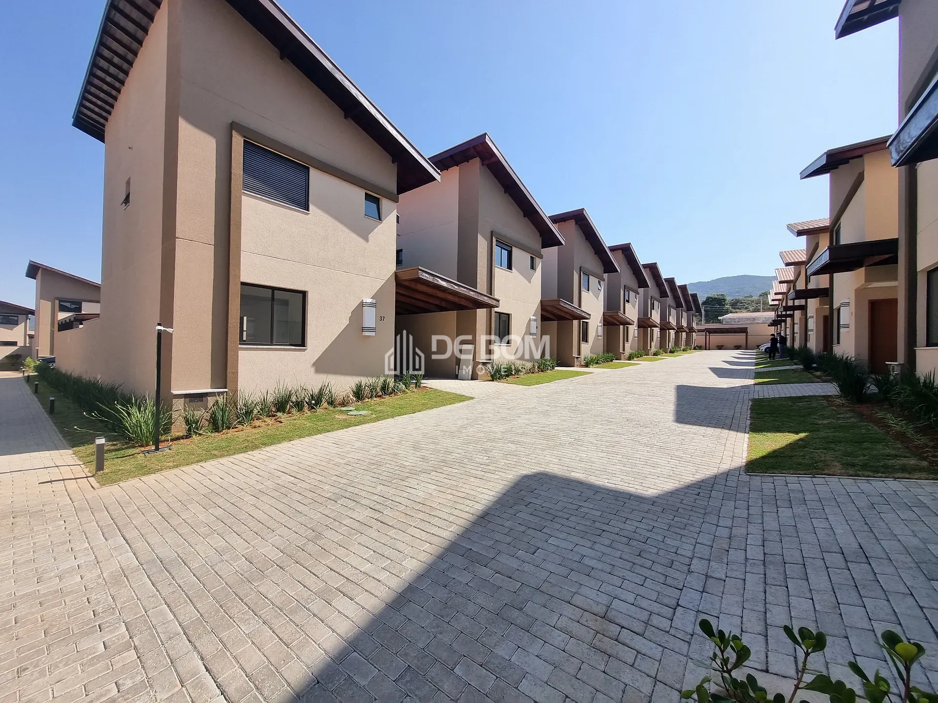 Casa, 3 quartos, 138 m² - Foto 2
