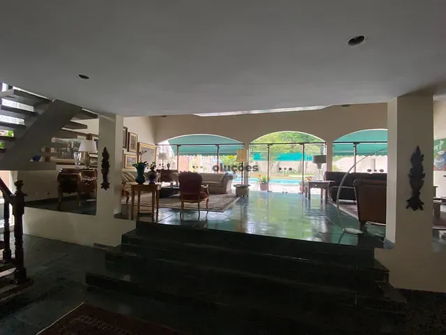 Casa 5 quartos e 4 banheiros, à venda ou para alugar, no bairro Jardim dos Estados em São Paulo