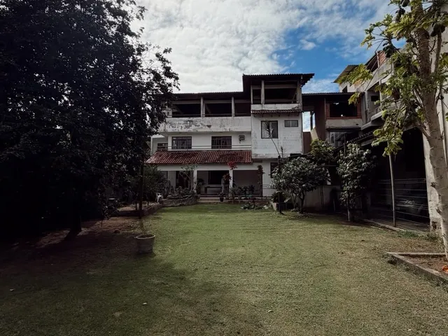 Casa com 1015m² 7 quartos e 4 banheiros, à venda, no bairro Ourimar em Serra