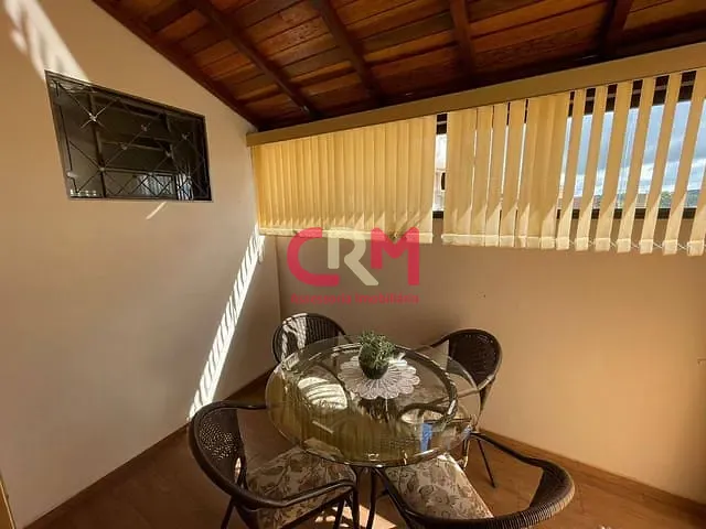 Casa com 352m² 3 quartos e 4 banheiros, à venda, no bairro Jardim Contendas em Taquaritinga