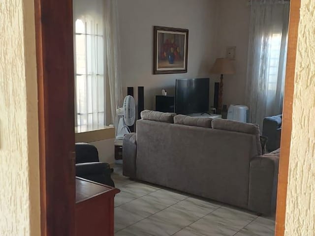 Casa 3 quartos e 3 banheiros, à venda, no bairro Vila Santa Terezinha (Zona Norte) em São Paulo