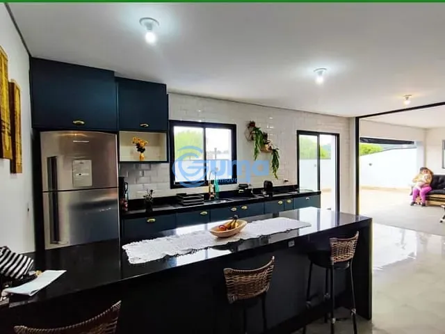 Casa com 353m² 4 quartos e 5 banheiros, à venda, no bairro Condomínio Villa Real de Bragança em Bragança Paulista
