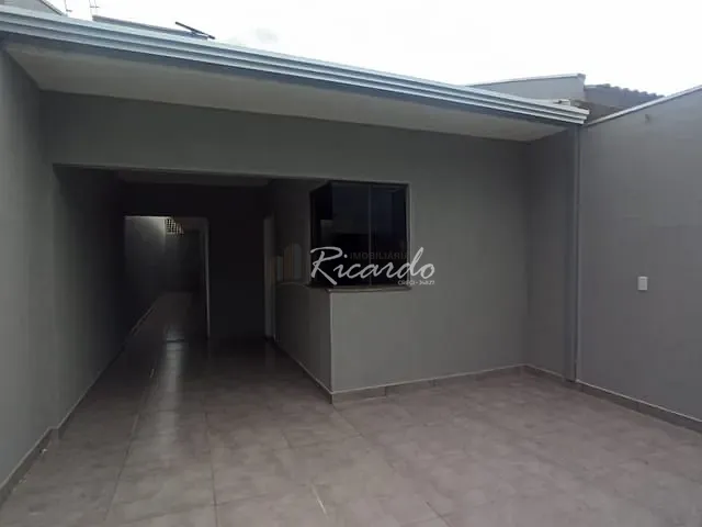 Casa 2 quartos e 1 banheiro, à venda ou para alugar, no bairro Residencial Tereza Morciani Bononi em Arapongas