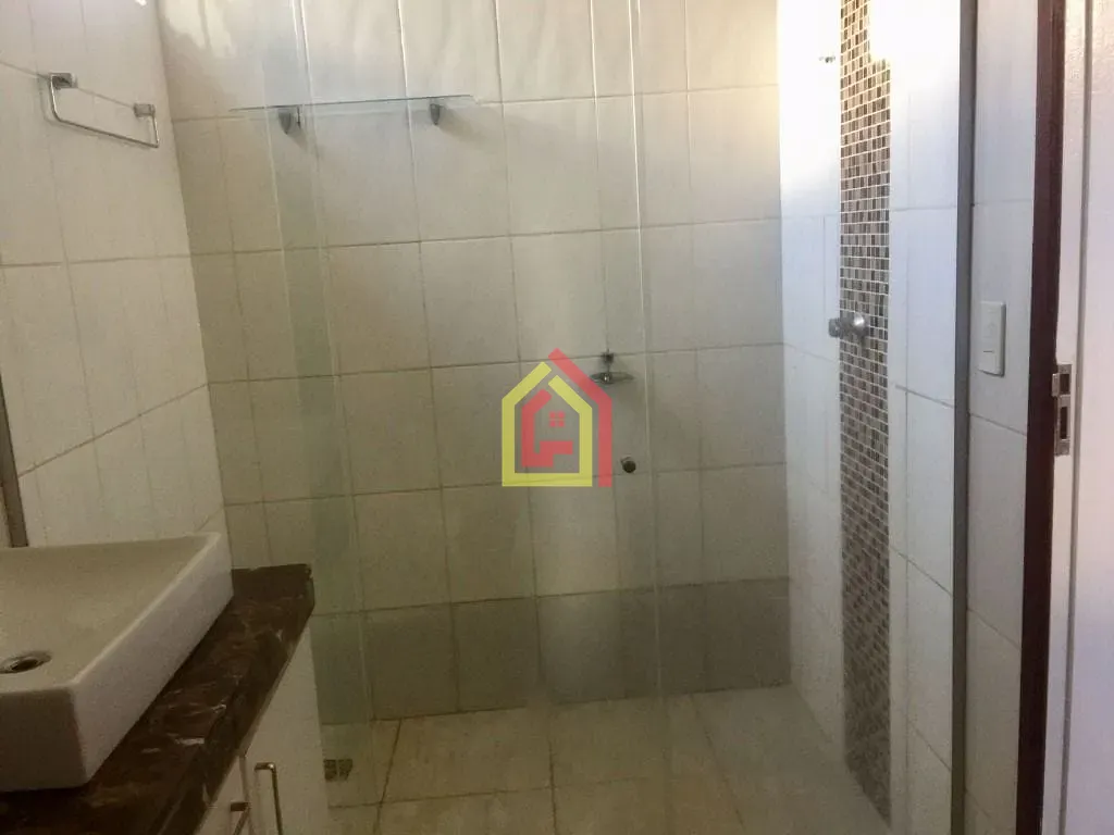 Casa à venda com 4 quartos, 2 suítes, 5 vagas e 10m² no Belo Horizonte, Marabá (PA) — foto 18 de 19