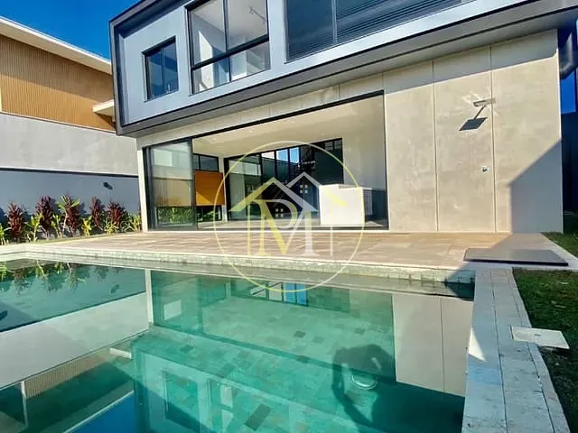Casa com 456m² 4 quartos e 6 banheiros, à venda, no bairro Alphaville em Votorantim