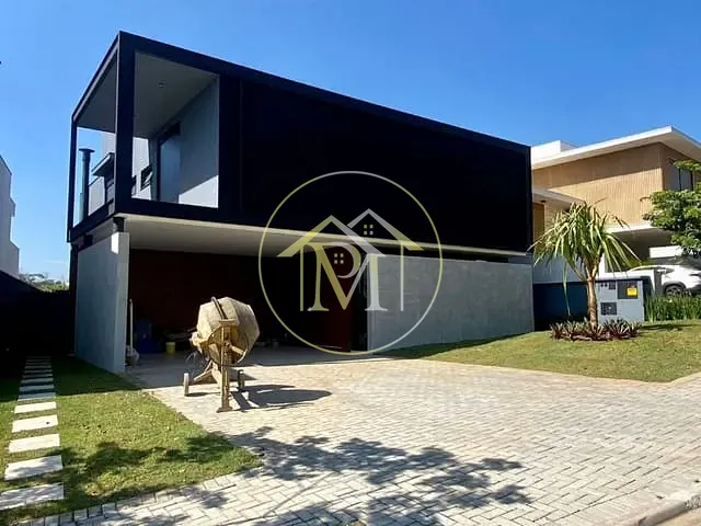 Casa com 456m² 4 quartos e 6 banheiros, à venda, no bairro Alphaville em Votorantim