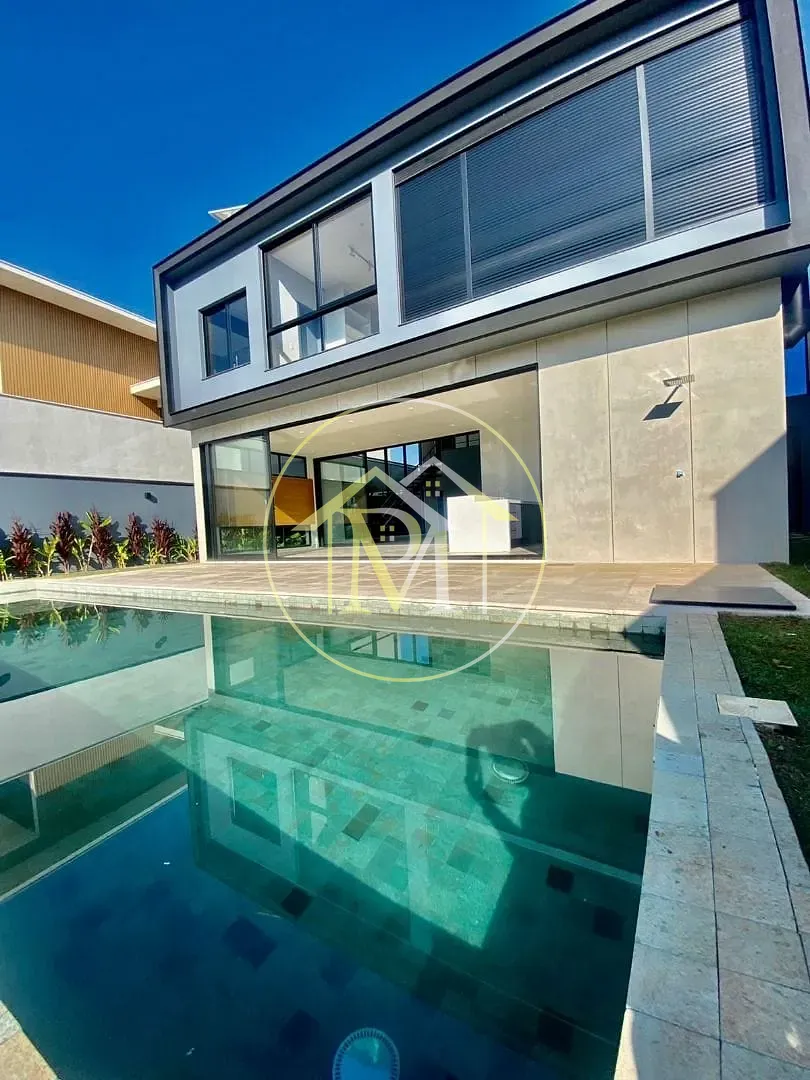 Casa, 4 quartos, 356 m² - Foto 1