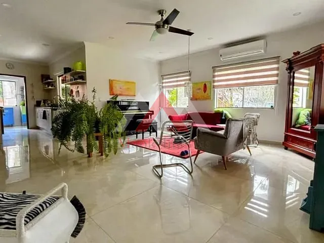 Casa com 255m² 2 quartos e 3 banheiros, à venda, no bairro Várzea das Moças em Niterói
