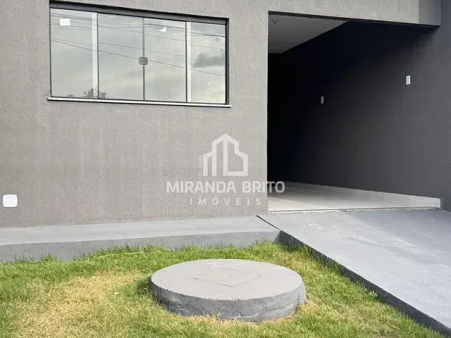 Casa 2 quartos e 2 banheiros, à venda, no bairro Jardim Dom Bosco 2ª Etapa em Aparecida de Goiânia