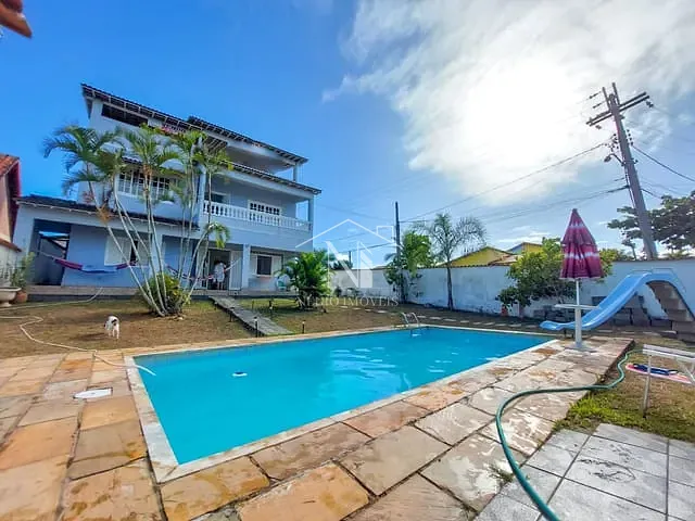 Casa com 480m² 5 quartos e 4 banheiros, à venda, no bairro Barra de Maricá em Maricá