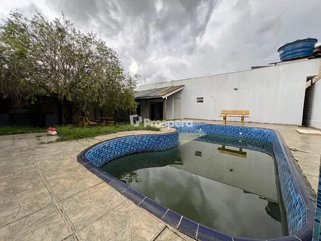 Casa 2 quartos e 2 banheiros, à venda, no bairro Dom Pedro II em Anápolis