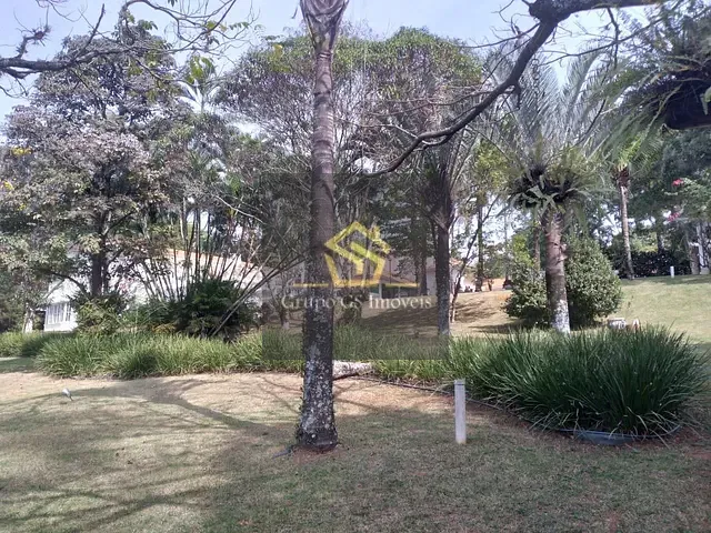 Casa com 5600m² 4 quartos e 8 banheiros, à venda, no bairro Condomínio Village Sans Souci em Valinhos