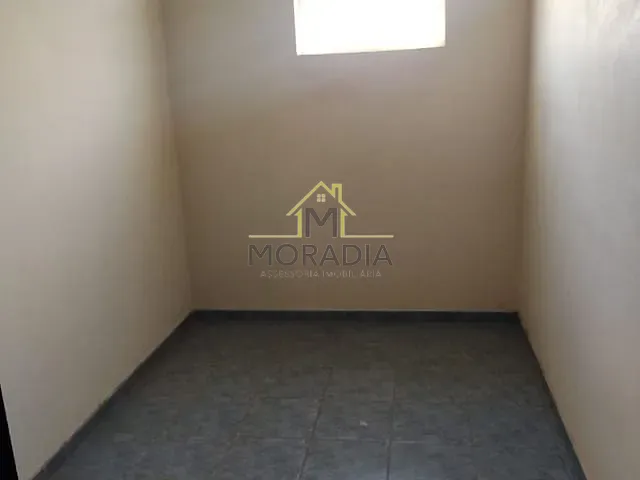 Casa com 312m² 3 quartos e 1 banheiro, à venda, no bairro Parque das Orquideas em Guaxupé