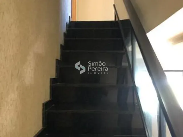 Casa com 300m² 5 quartos e 4 banheiros, à venda, no bairro Peró em Cabo Frio