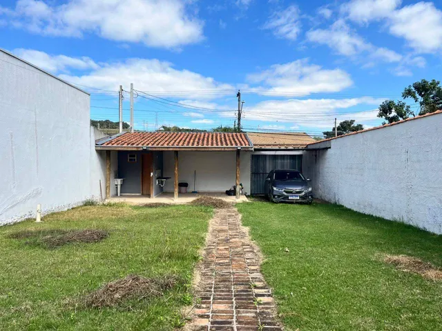 Casa com 250m² 1 quarto e 2 banheiros, à venda, no bairro Residencial Estoril em Taubaté