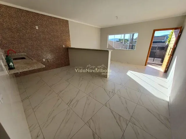 Casa com 150m² 3 quartos e 3 banheiros, à venda, no bairro Jardim Brogotá em Atibaia