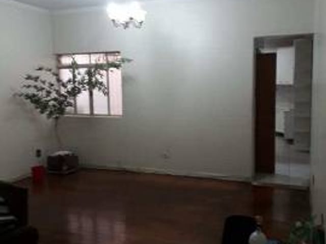 Casa com 144m² 3 quartos e 2 banheiros, à venda, no bairro Cambuci em São Paulo