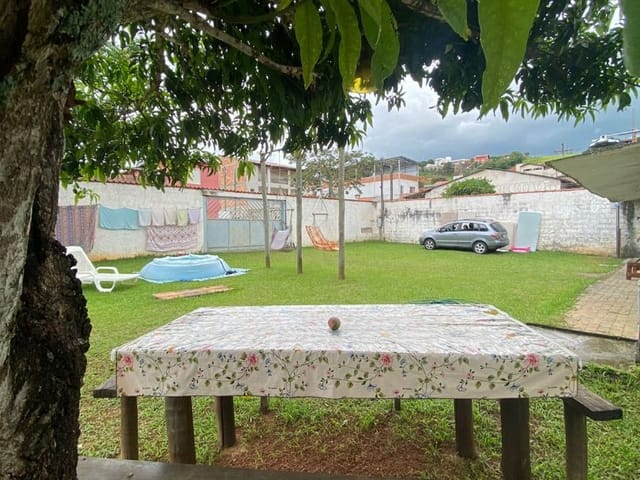 Casa com 440m², à venda, no bairro Vale Do Sol em Cambuí