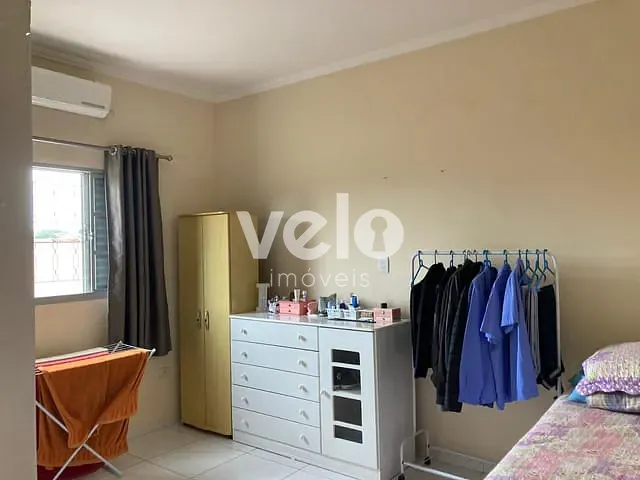 Casa com 325m² 4 quartos e 2 banheiros, à venda, no bairro Campos Elíseos em Taubaté