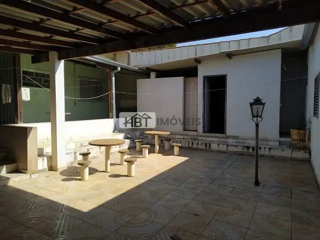 Casa 3 quartos e 5 banheiros, à venda, no bairro Vila Santista em Bauru