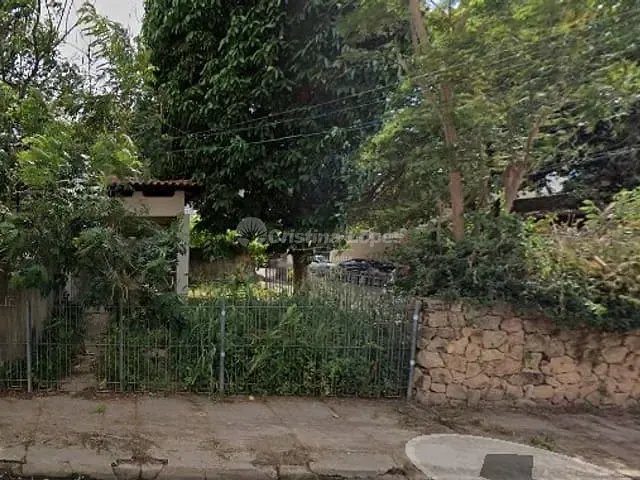Casa com 1715m² 4 quartos e 2 banheiros, à venda, no bairro Horto em Teresina