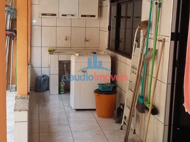 Casa 4 quartos e 2 banheiros, à venda, no bairro Morada do Vale em Barra Mansa