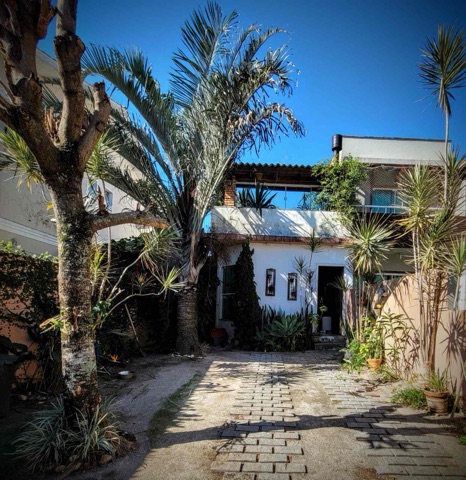 Foto do Casa - À VENDA: Casa Mobiliada no Campeche com Piscina, Charme Rústico e Conforto Moderno, no Campeche em Florianópolis. | Costão Sul Imóveis