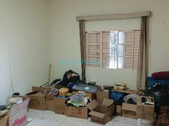 Casa com 215m² 2 quartos e 1 banheiro, à venda, no bairro Jardim Fernandes em São Paulo