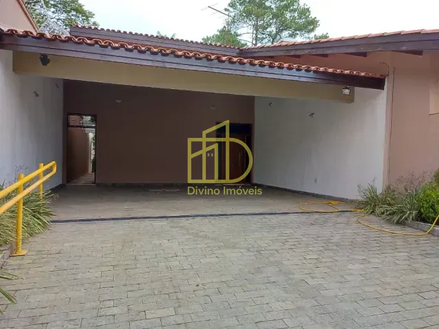 Casa com 800m² 4 quartos e 1 banheiro, à venda, no bairro Jardim Eltonville em Sorocaba