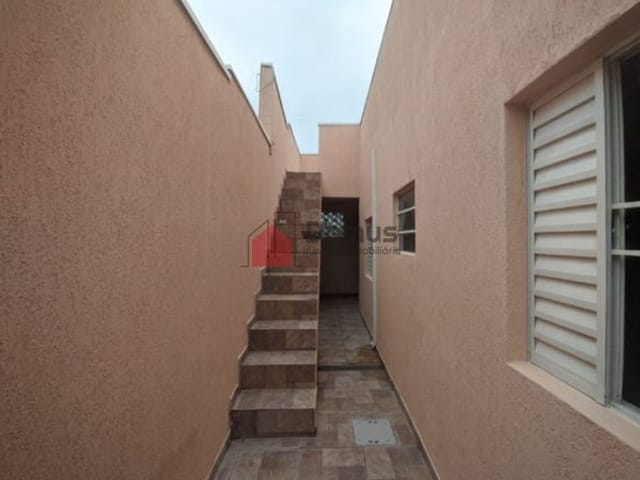 Casa com 125m², à venda, no bairro Conjunto Residencial Araretama em Pindamonhangaba