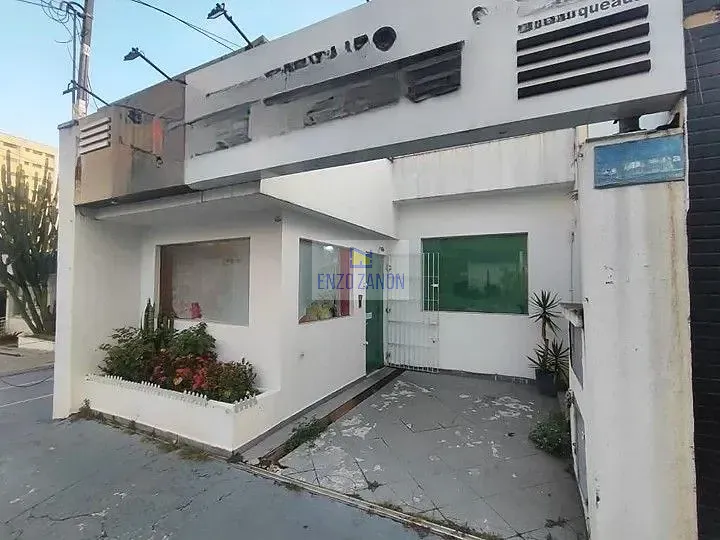 Casa, 1 quarto, 220 m² - Foto 1