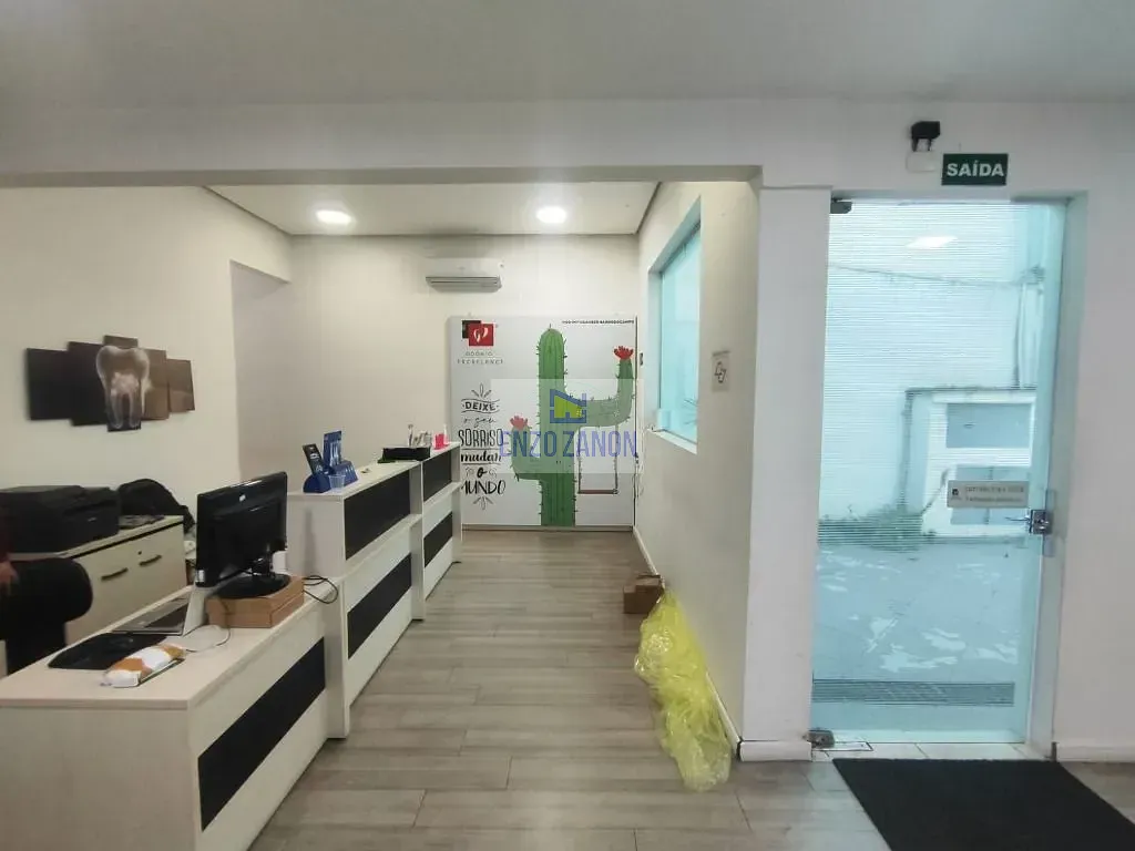 Casa, 1 quarto, 220 m² - Foto 2