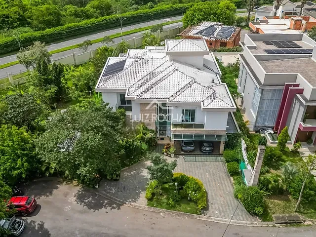 Casa com 698m² 3 quartos e 6 banheiros, à venda, no bairro Jardim do Golf I em Jandira