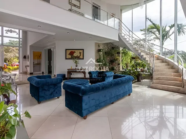 Casa com 698m² 3 quartos e 6 banheiros, à venda, no bairro Jardim do Golf I em Jandira