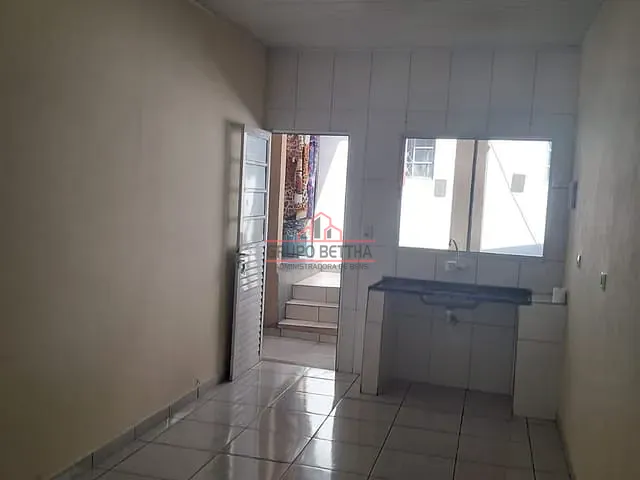 Casa 1 quarto e 1 banheiro, para alugar, no bairro Parque Viana em Barueri