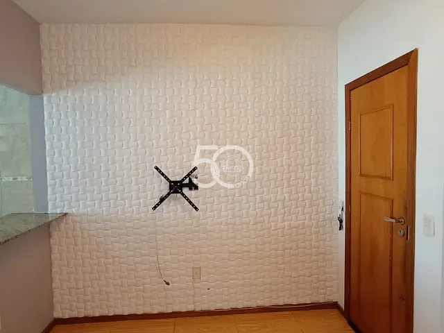 Casa com 127m² 1 quarto e 1 banheiro, para alugar, no bairro Vista Alegre em Rio de Janeiro