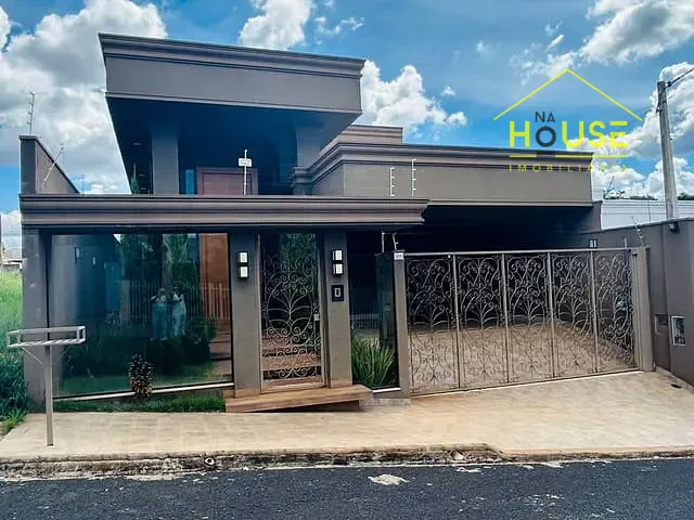 Casa com 364m² 3 quartos e 3 banheiros, à venda, no bairro Jardim Bela Vista em Votuporanga