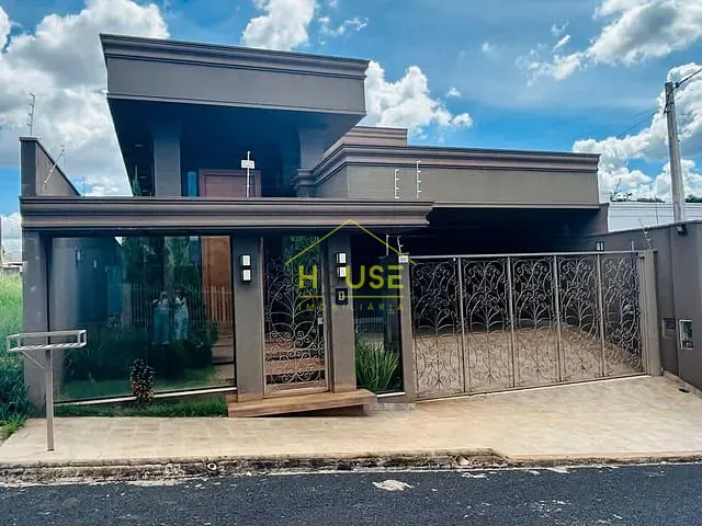 Casa com 364m² 3 quartos e 3 banheiros, à venda, no bairro Jardim Bela Vista em Votuporanga